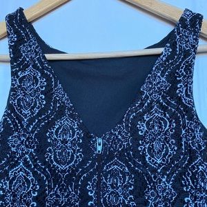 Fit and flare black/white short dress